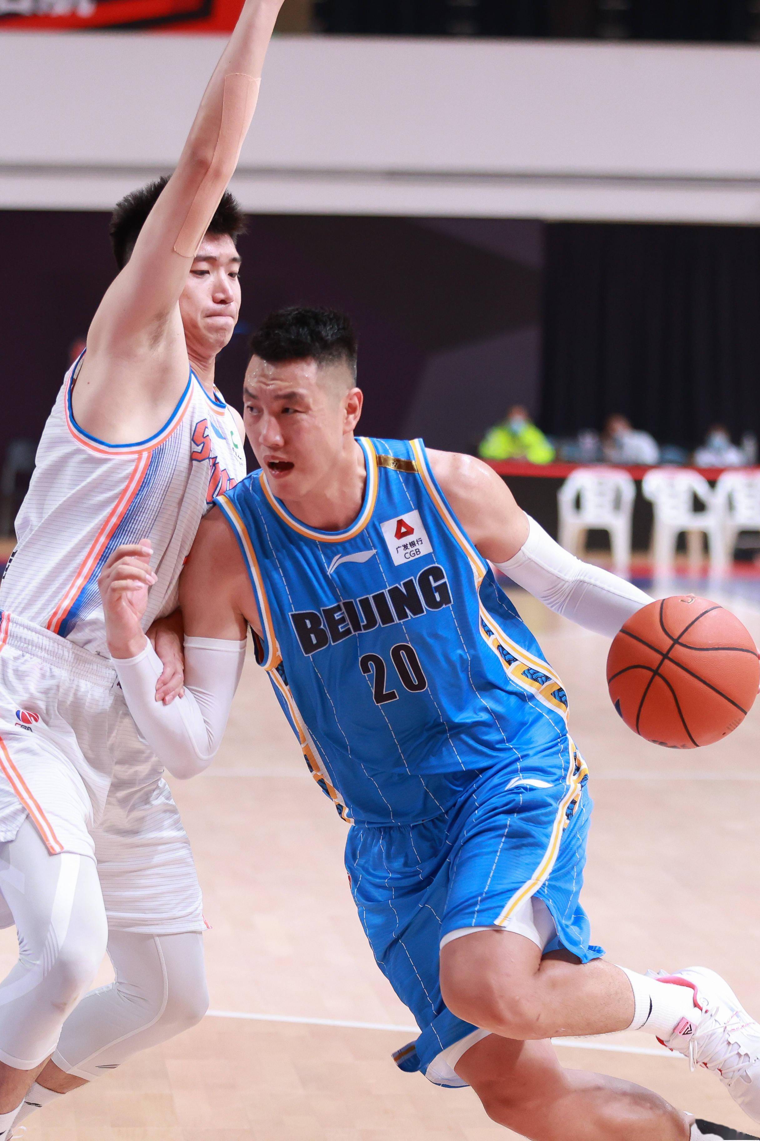 高速的进攻 高速的进攻