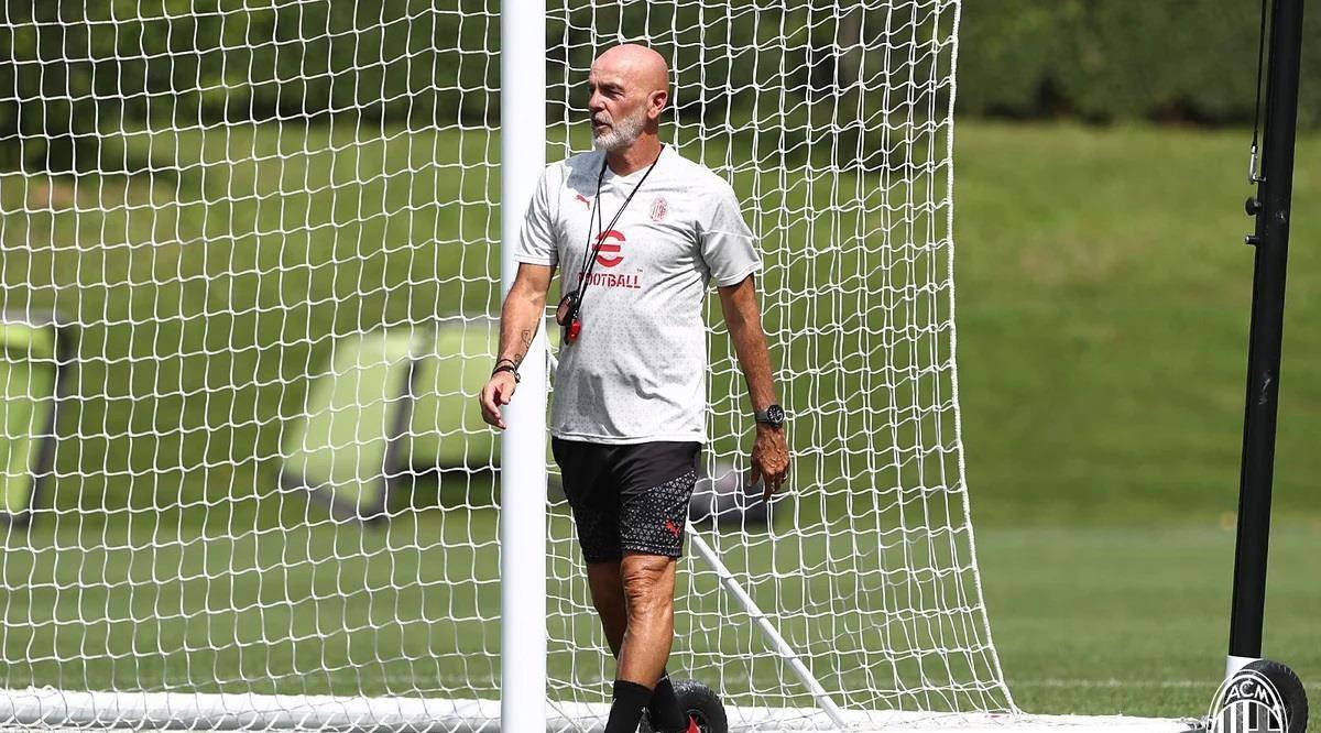 掀嘴仗费德 掀嘴仗费德